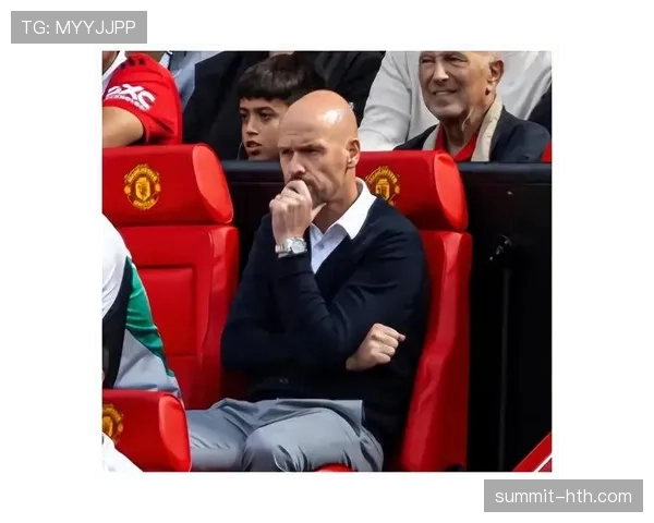 滕哈赫控球理念驱动战术革新，引领球队新赛季风格蜕变